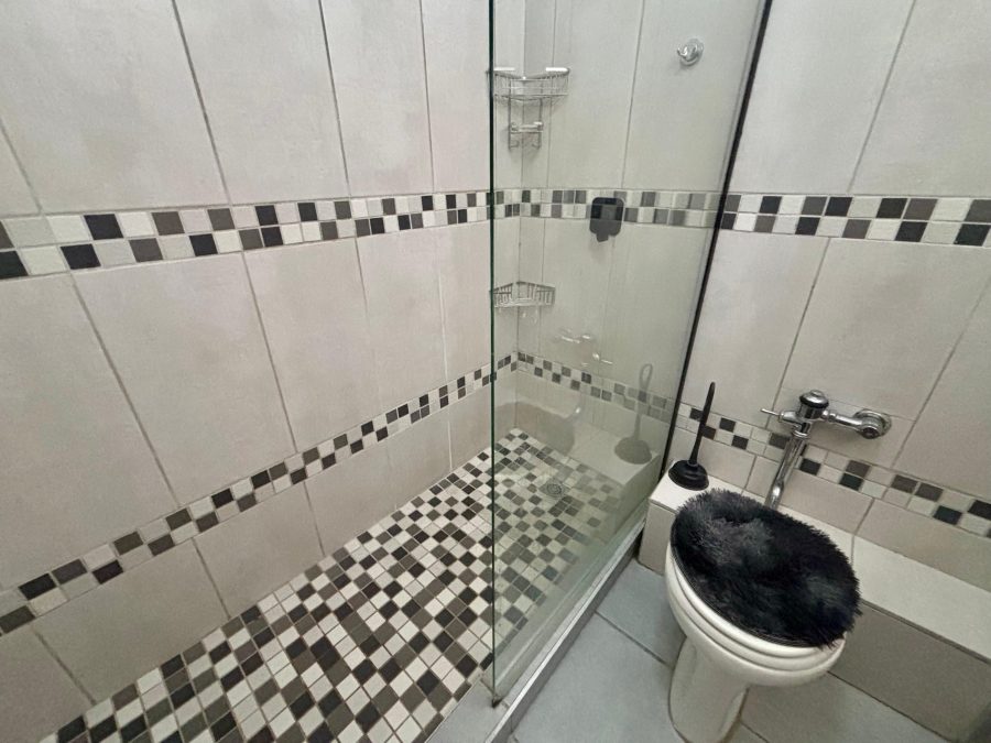 2 Bedroom Property for Sale in Townsend Estate Western Cape